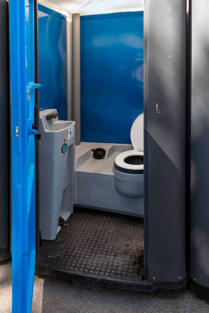 Portable restroom solutions in Wallace, FL